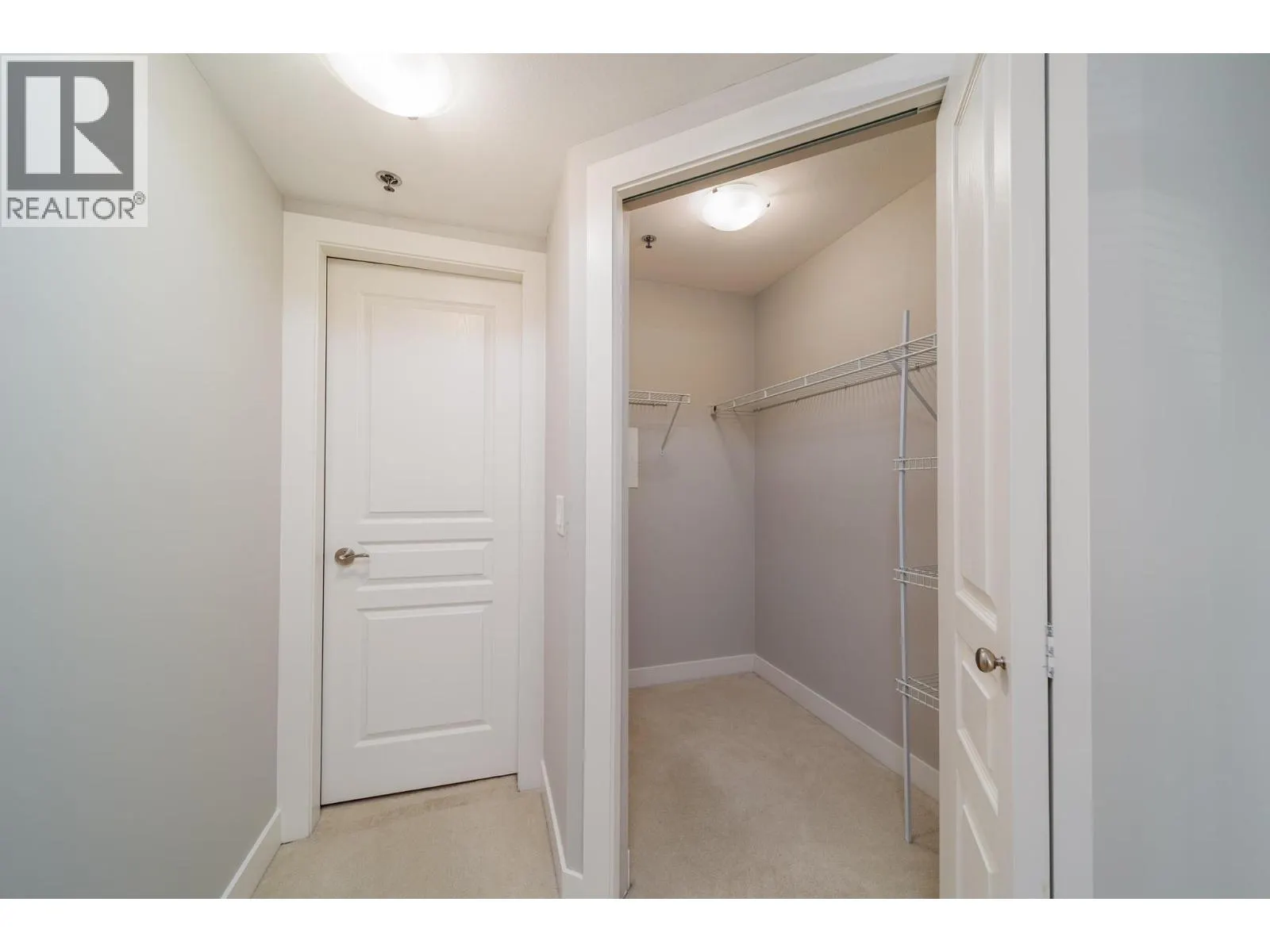 1099 Sunset Drive Unit# 224