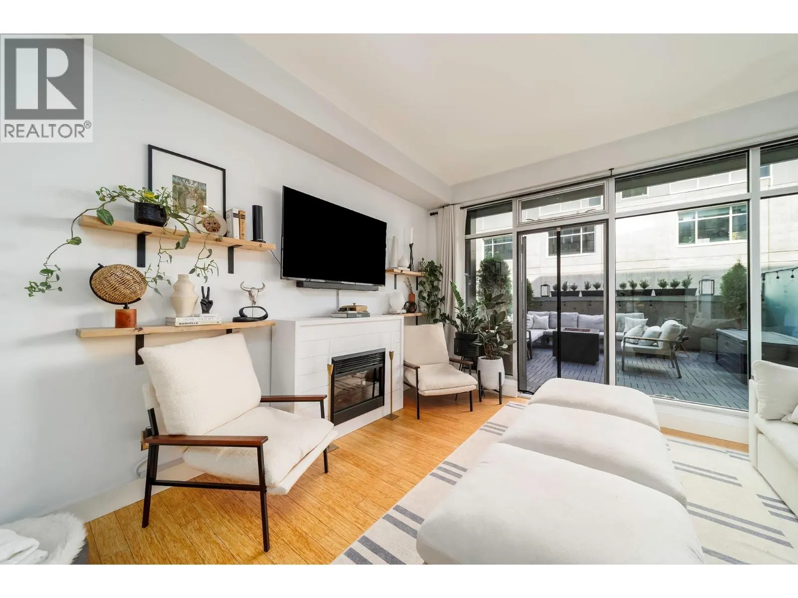 1289 Ellis Street Unit# 216