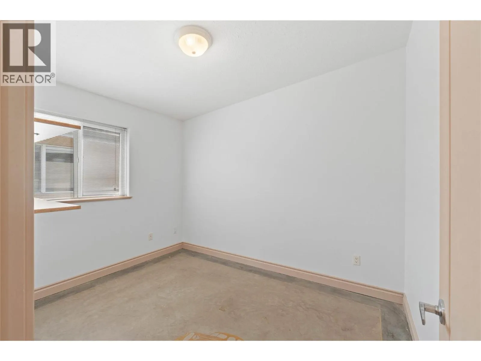 15 Hudson's Bay Trail Unit# 803