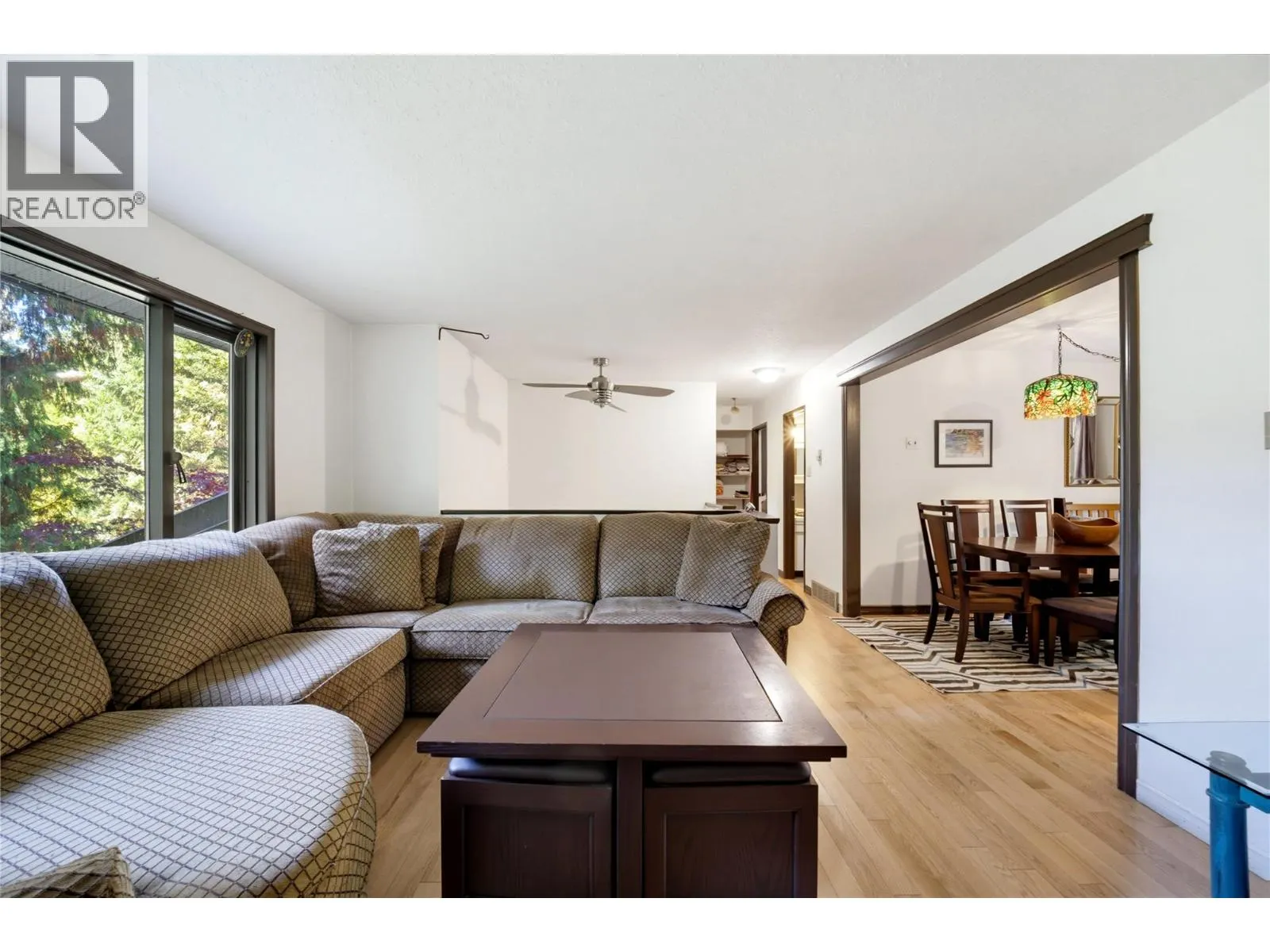 9020 Hummingbird Drive