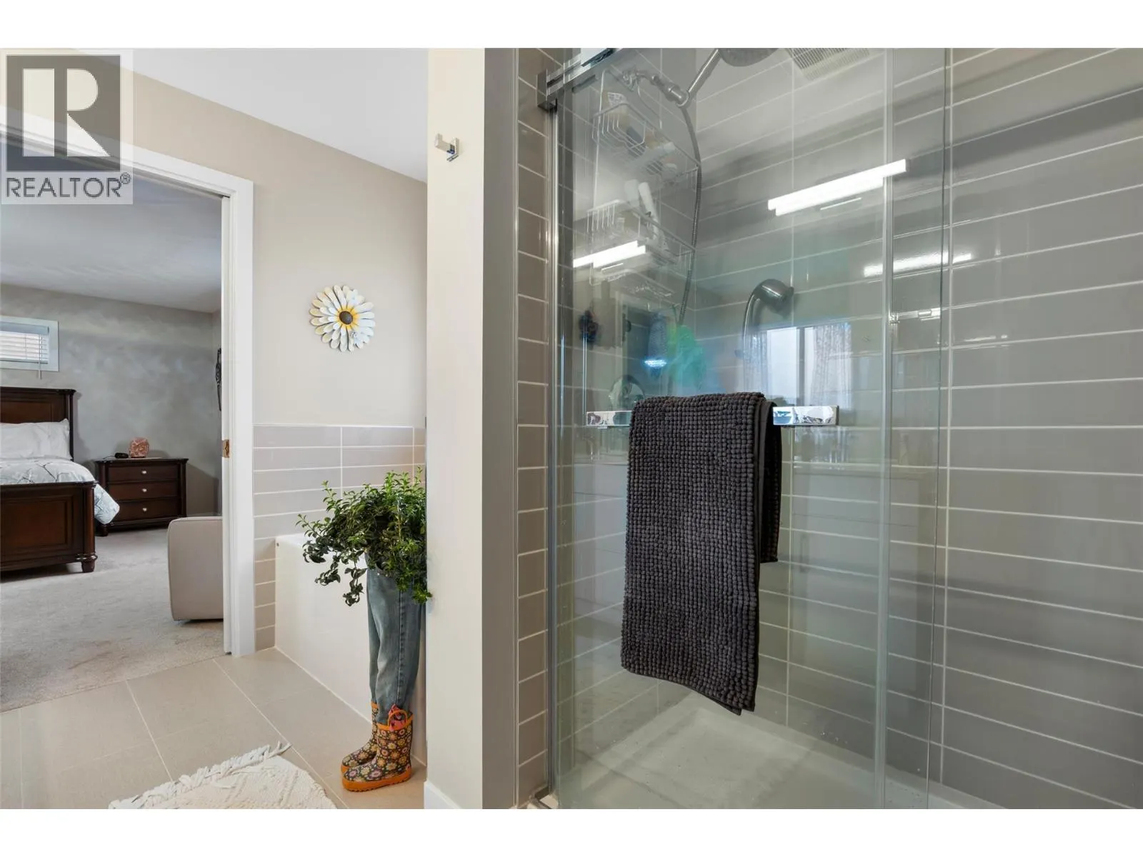 2683 ORD Road Unit# 101