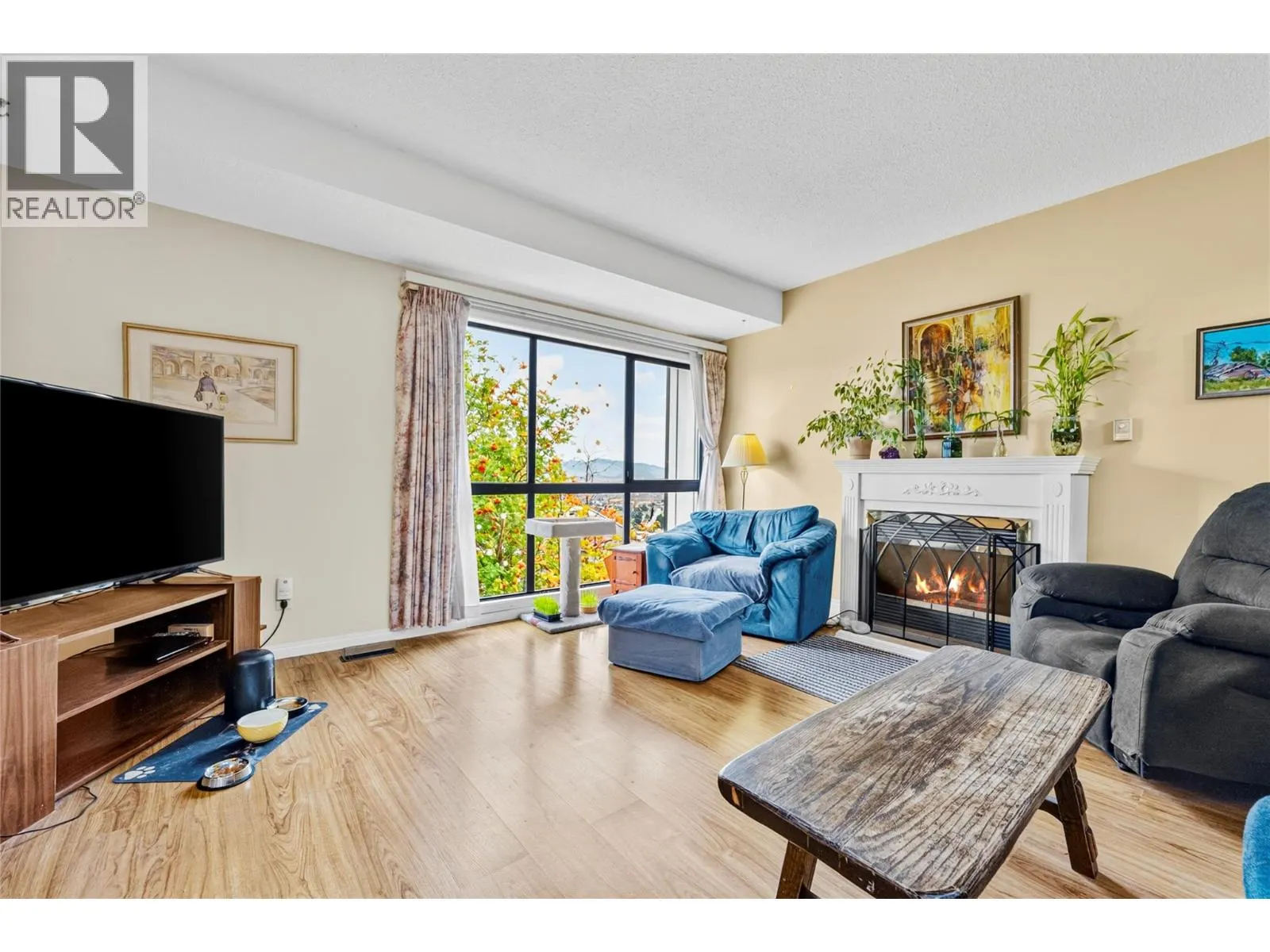 137 McGill Road Unit# 75