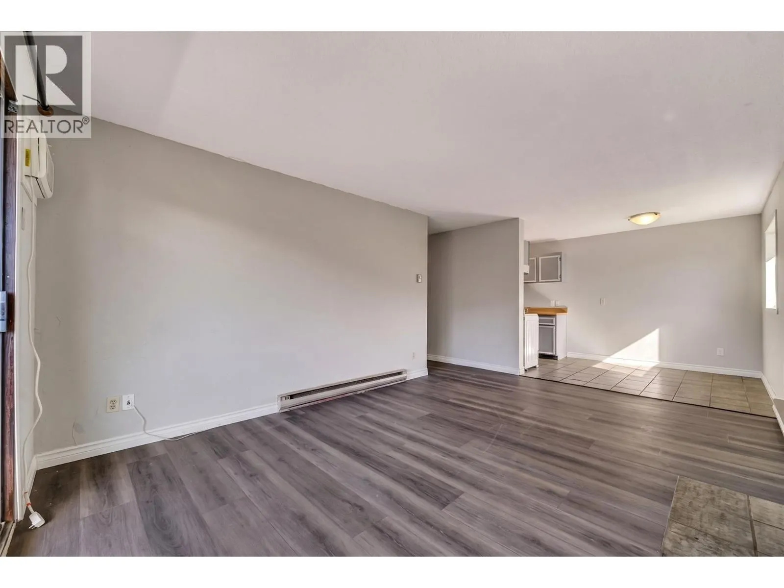150 Skaha Place Unit# 413