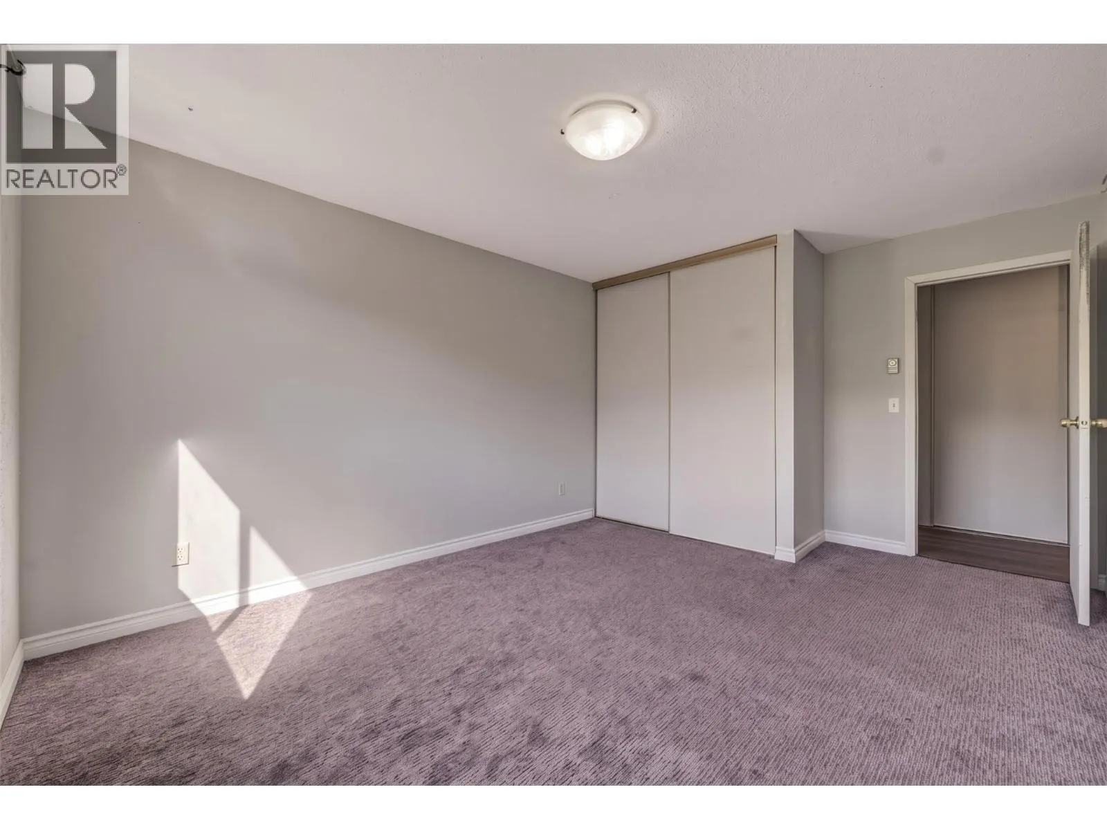 150 Skaha Place Unit# 413