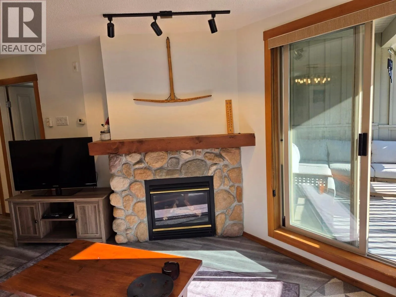 2050 Summit Drive Unit# 303