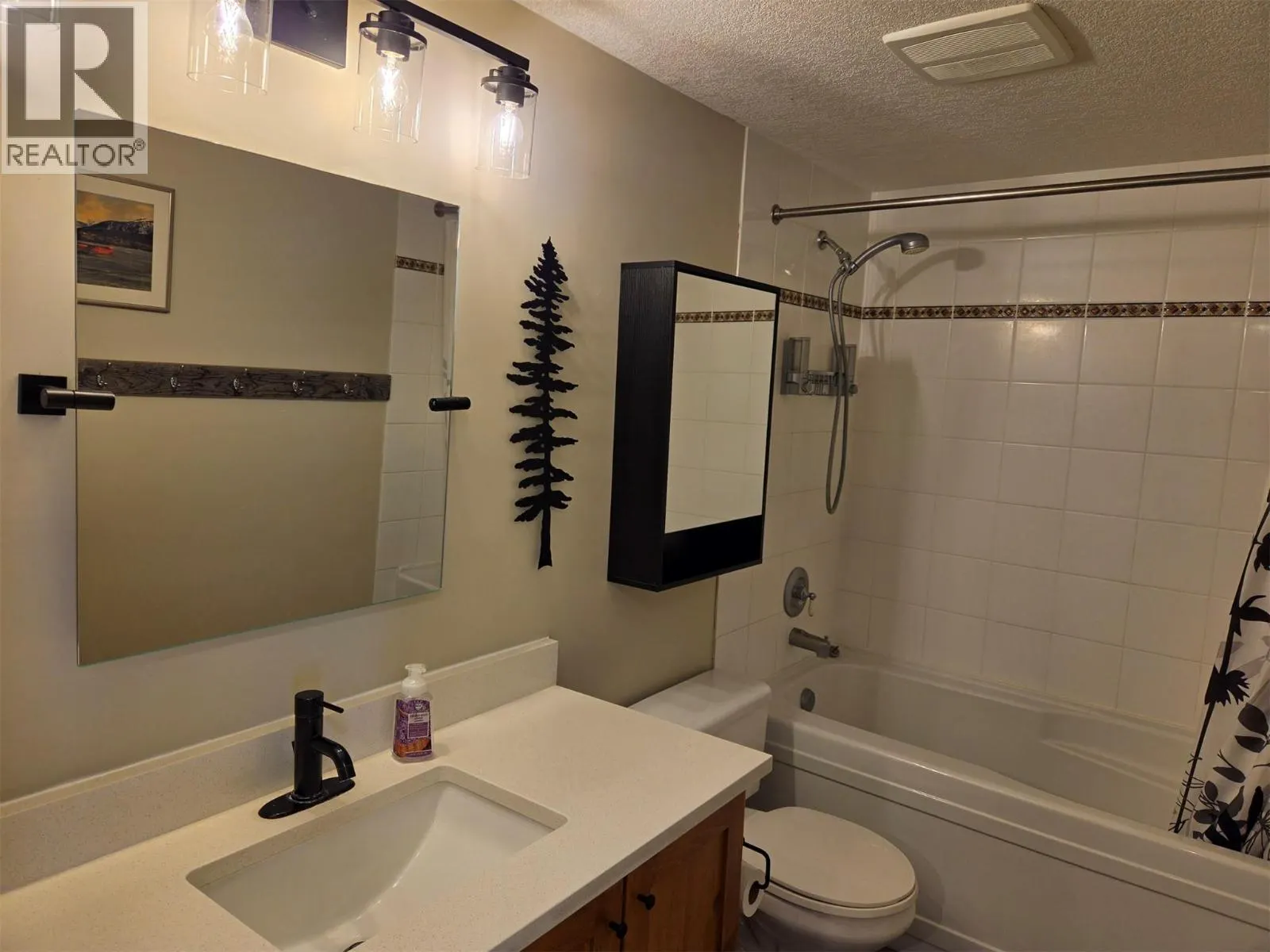 2050 Summit Drive Unit# 303