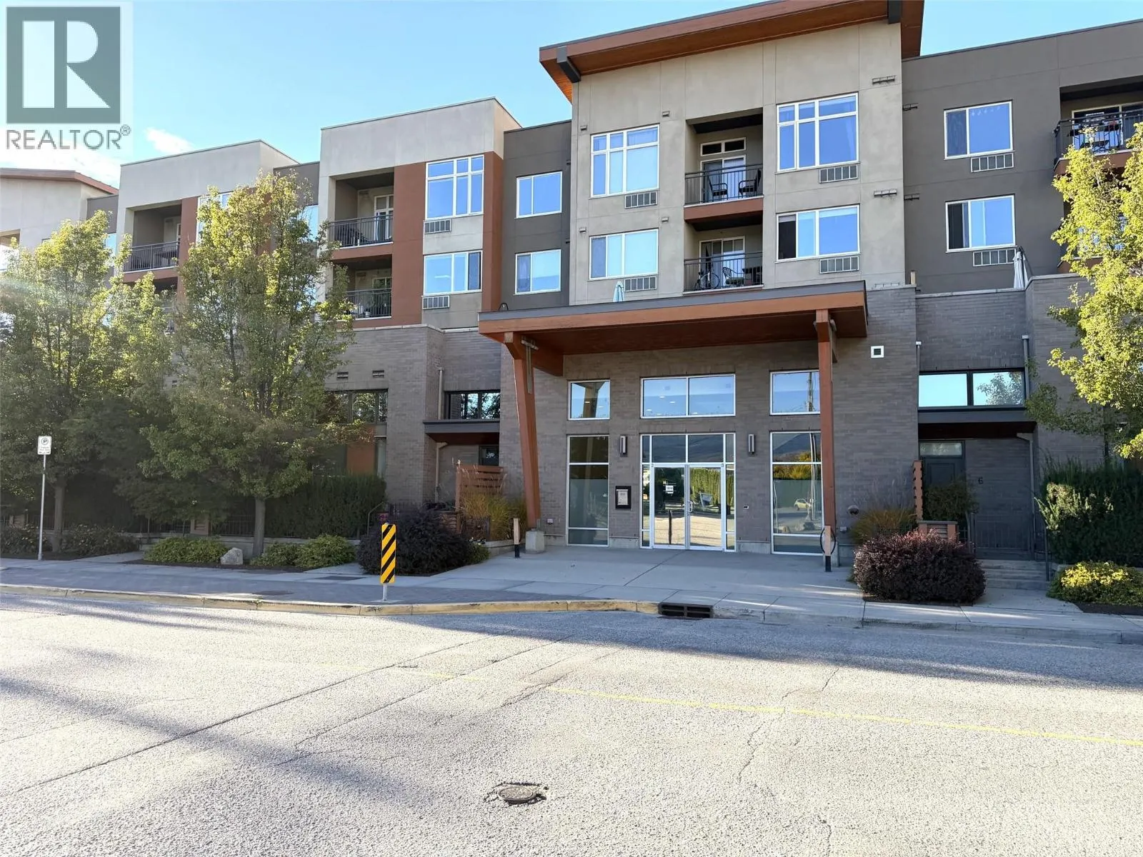 1550 Dickson Avenue Unit# 218