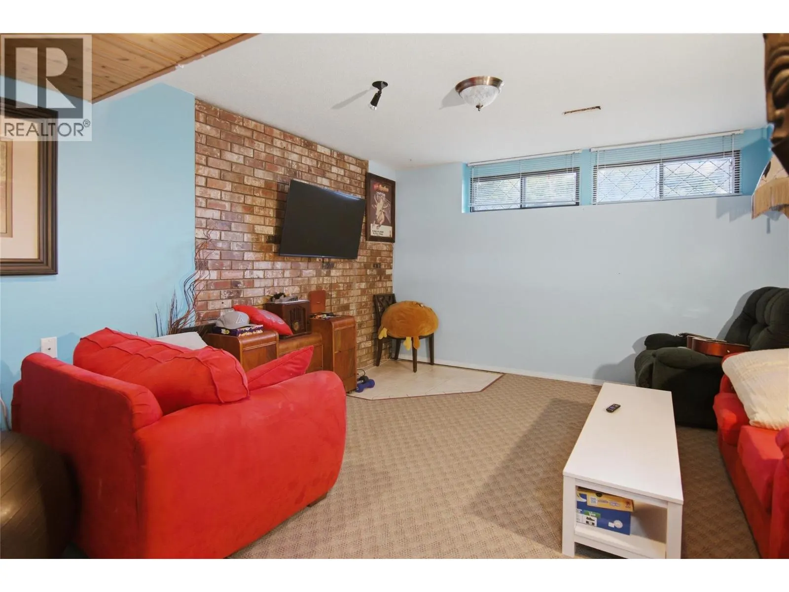 815 KAMBIA Crescent