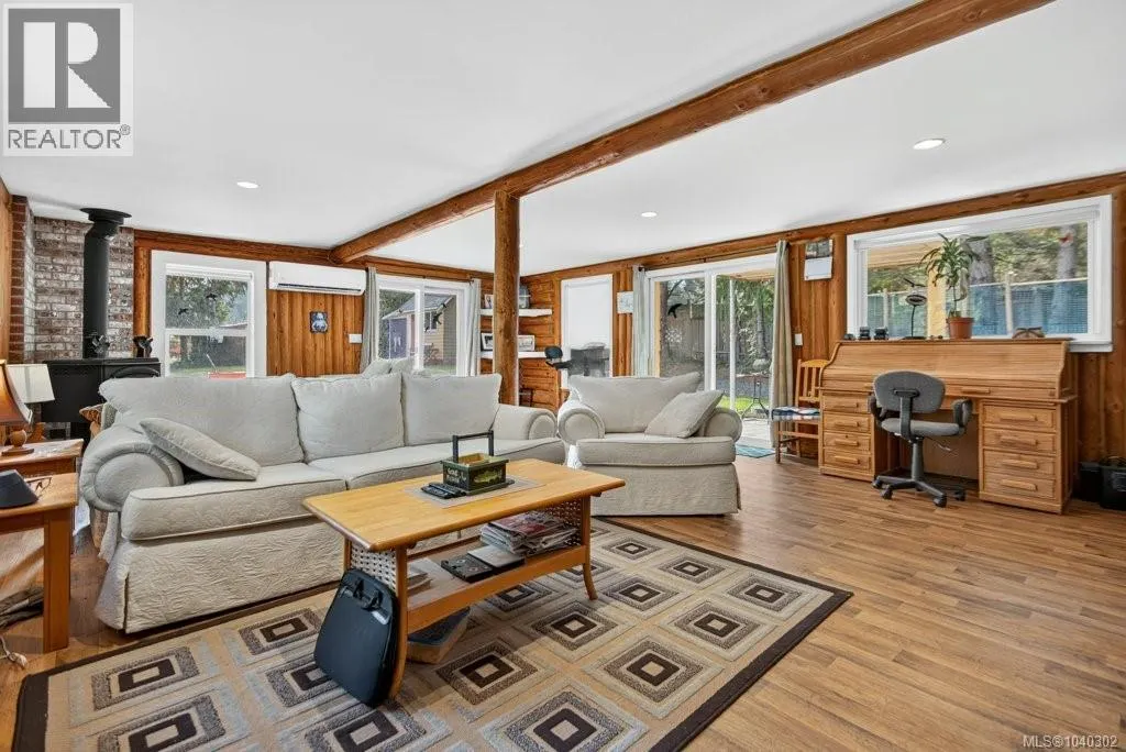 70 Islewood Dr