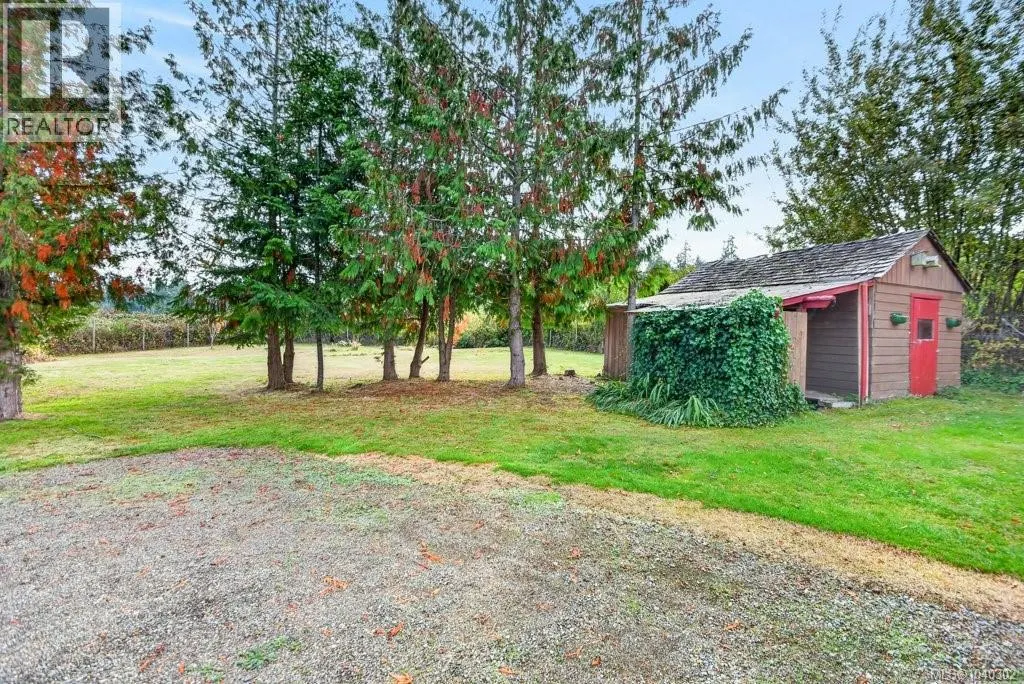 70 Islewood Dr