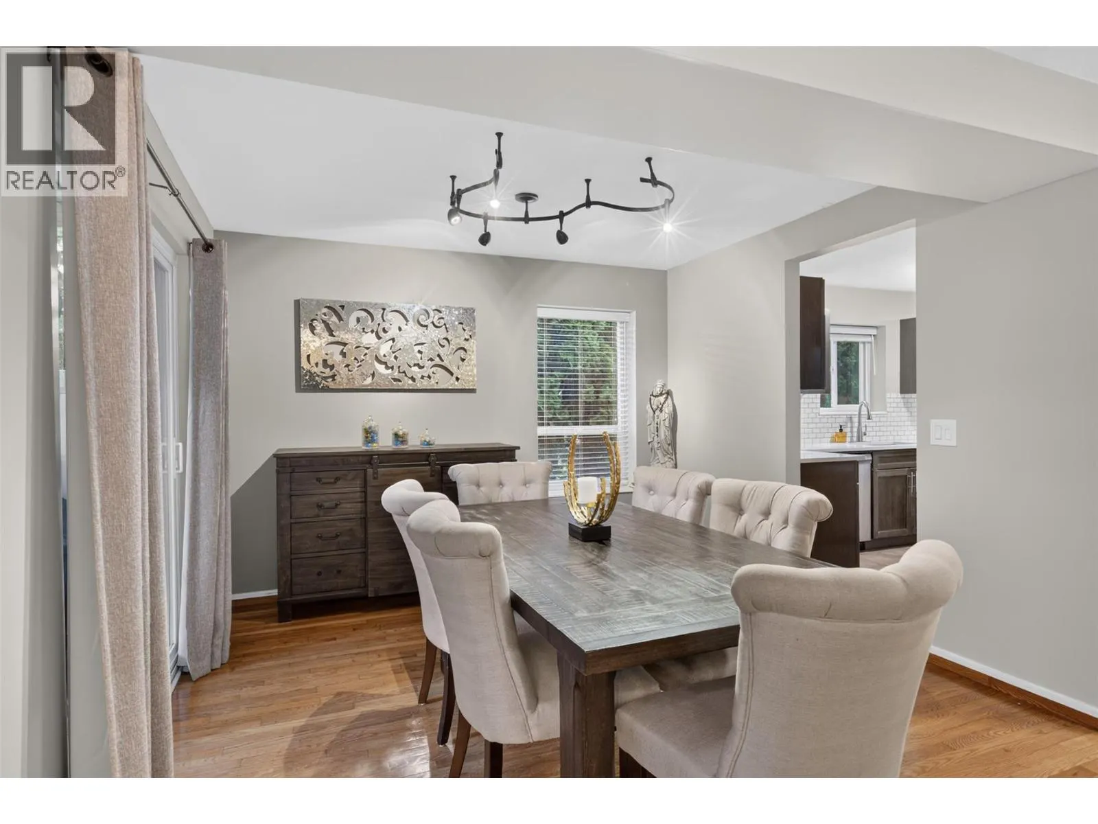 1853 Edgehill Avenue Unit# 10
