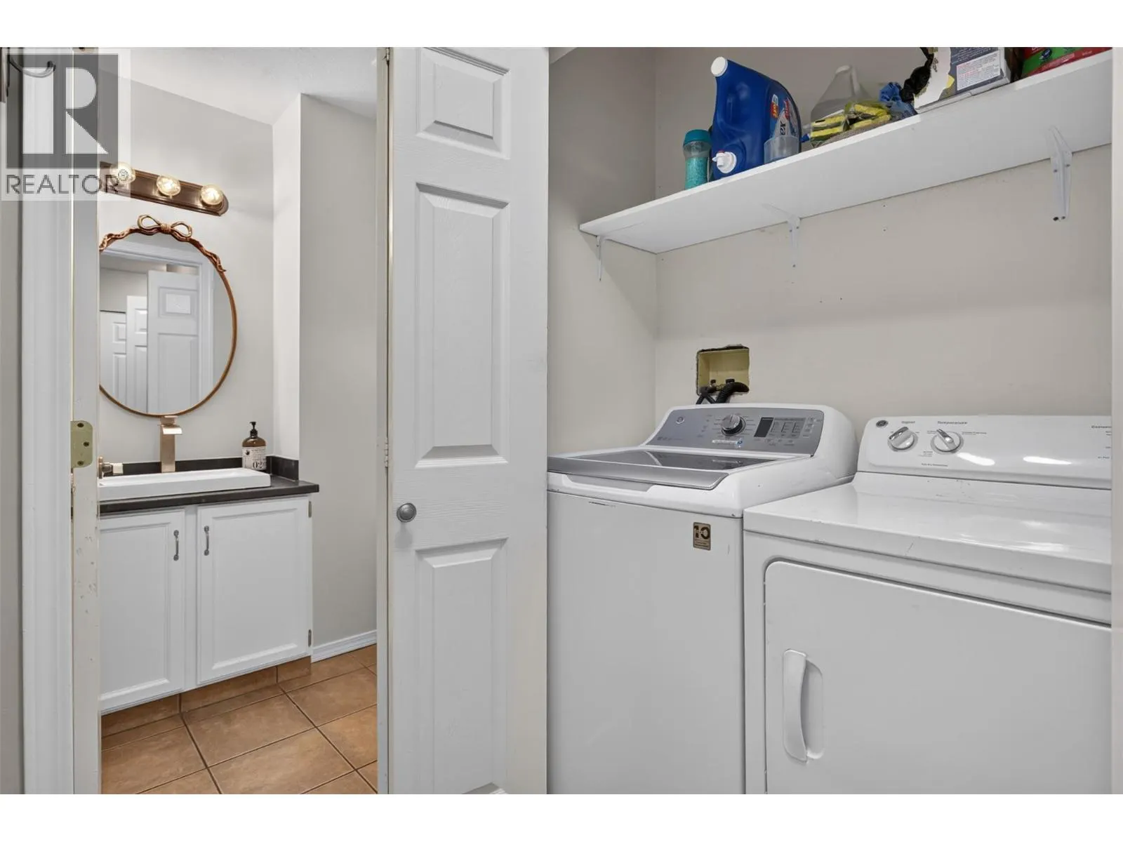 1853 Edgehill Avenue Unit# 10