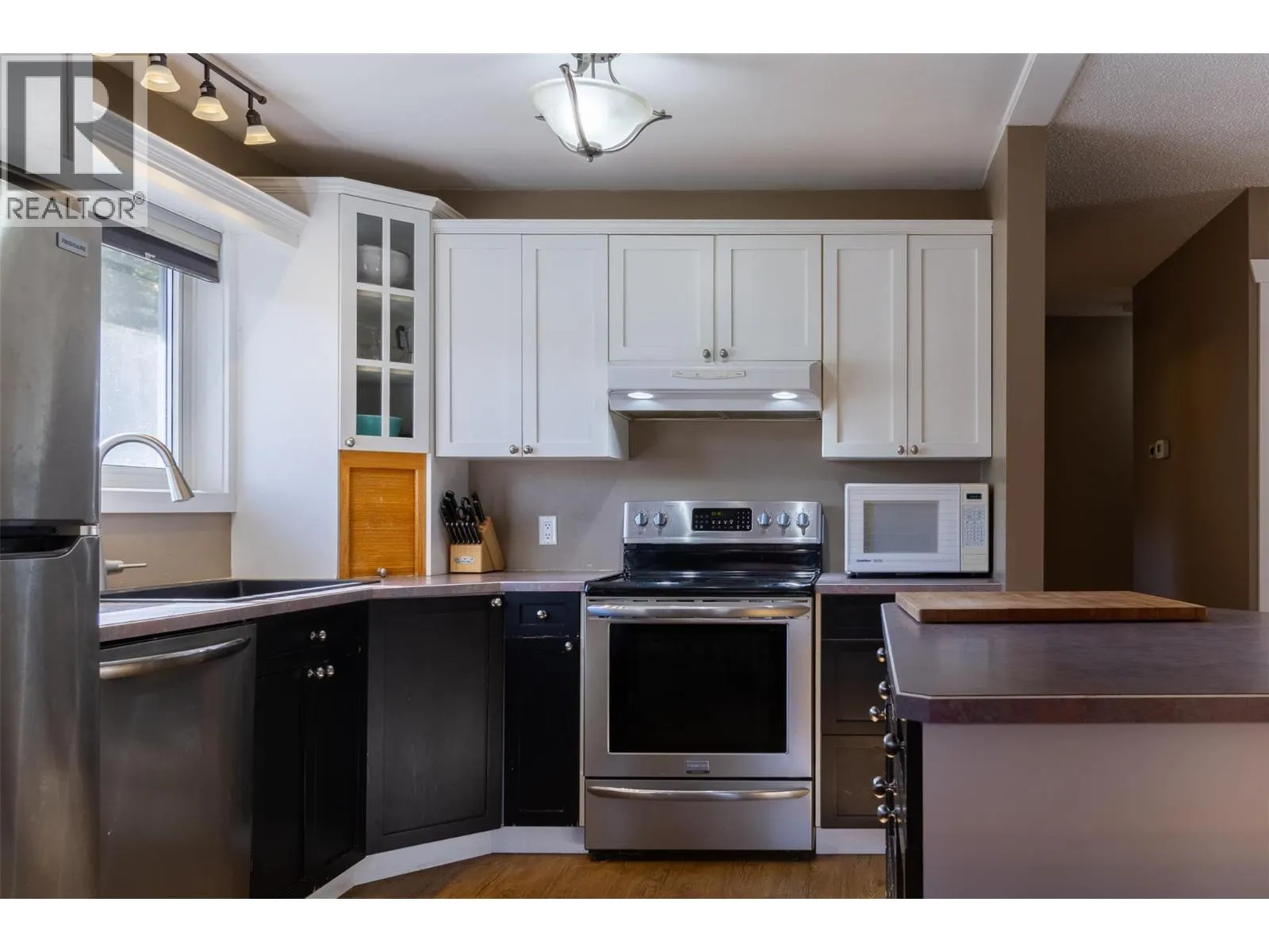 1207 PINYON Road