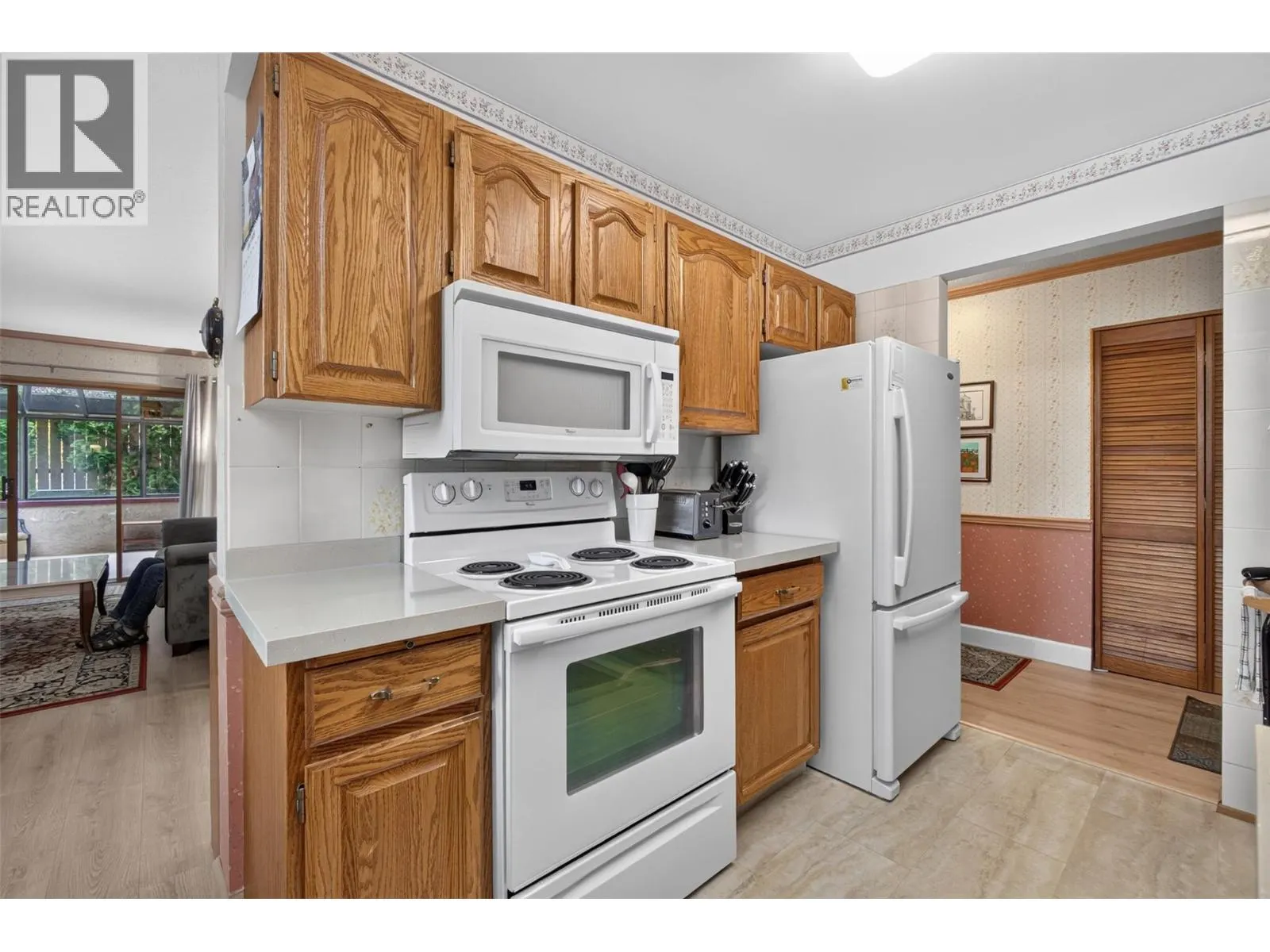 1229 Bernard Avenue Unit# 102