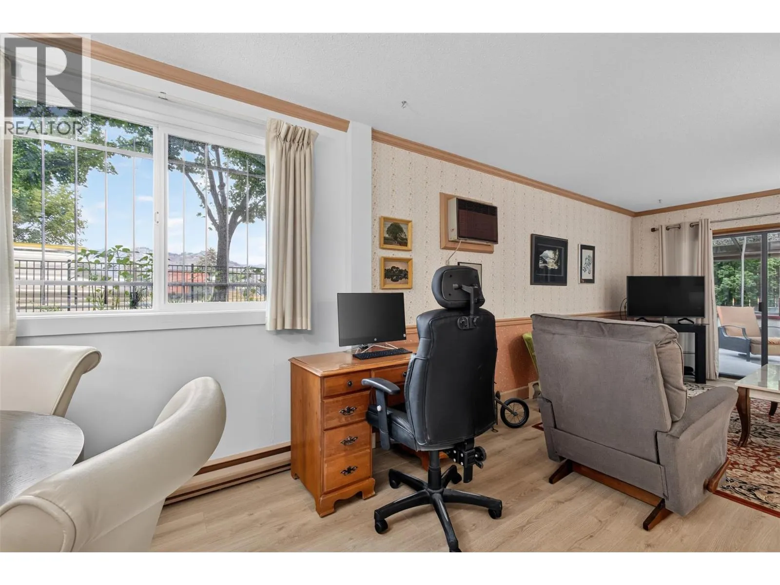 1229 Bernard Avenue Unit# 102