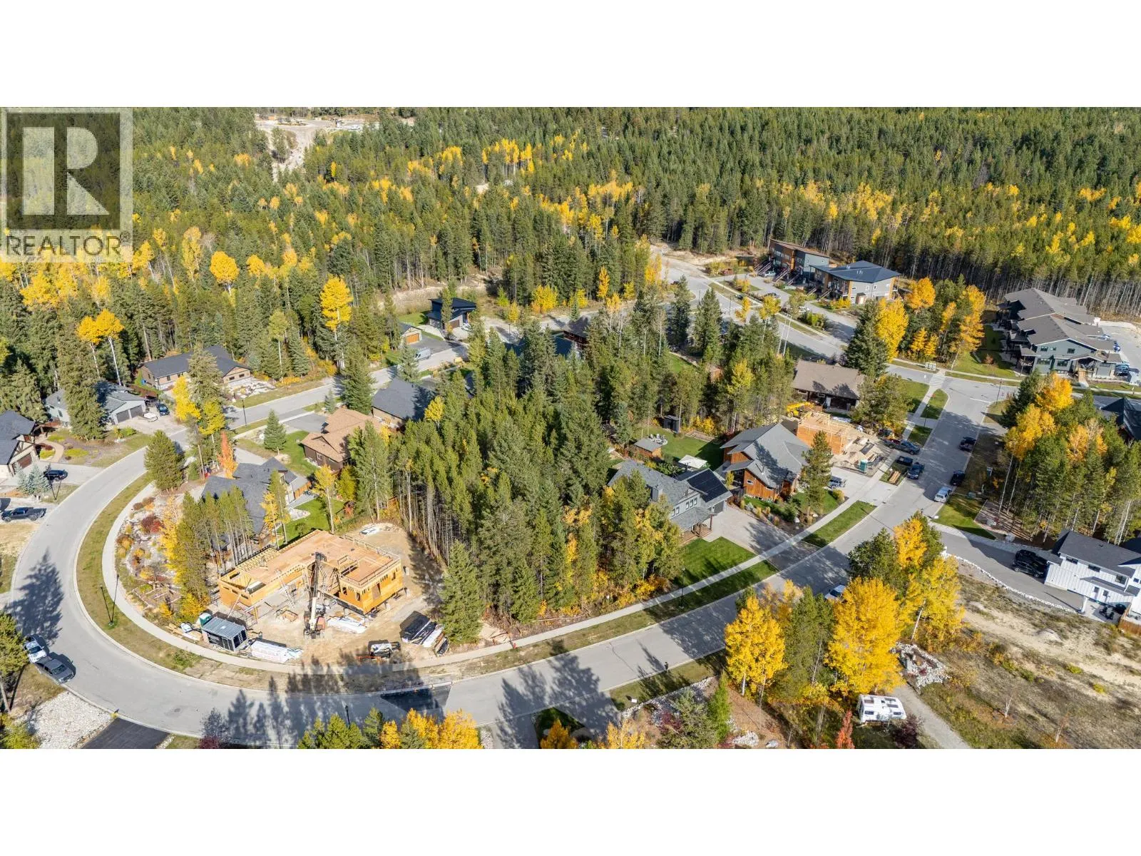 1520 Quartz Crescent