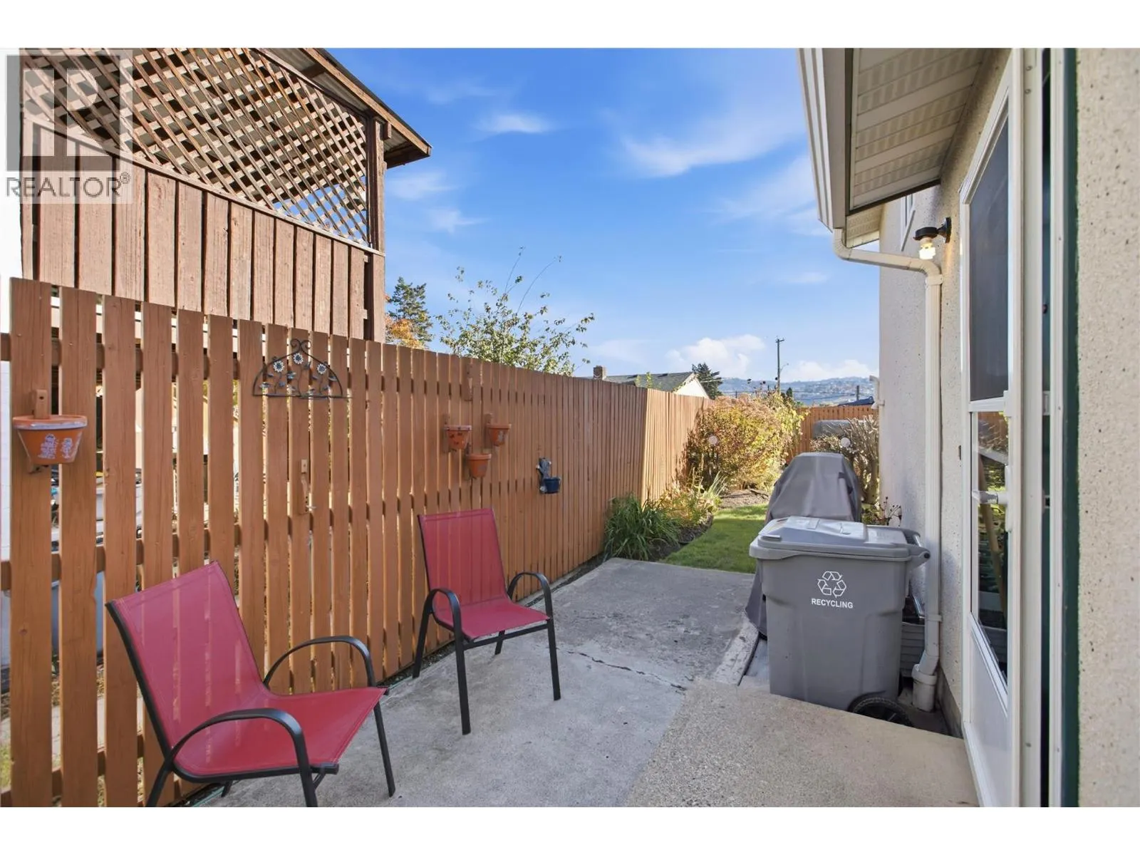 152 Elm Avenue