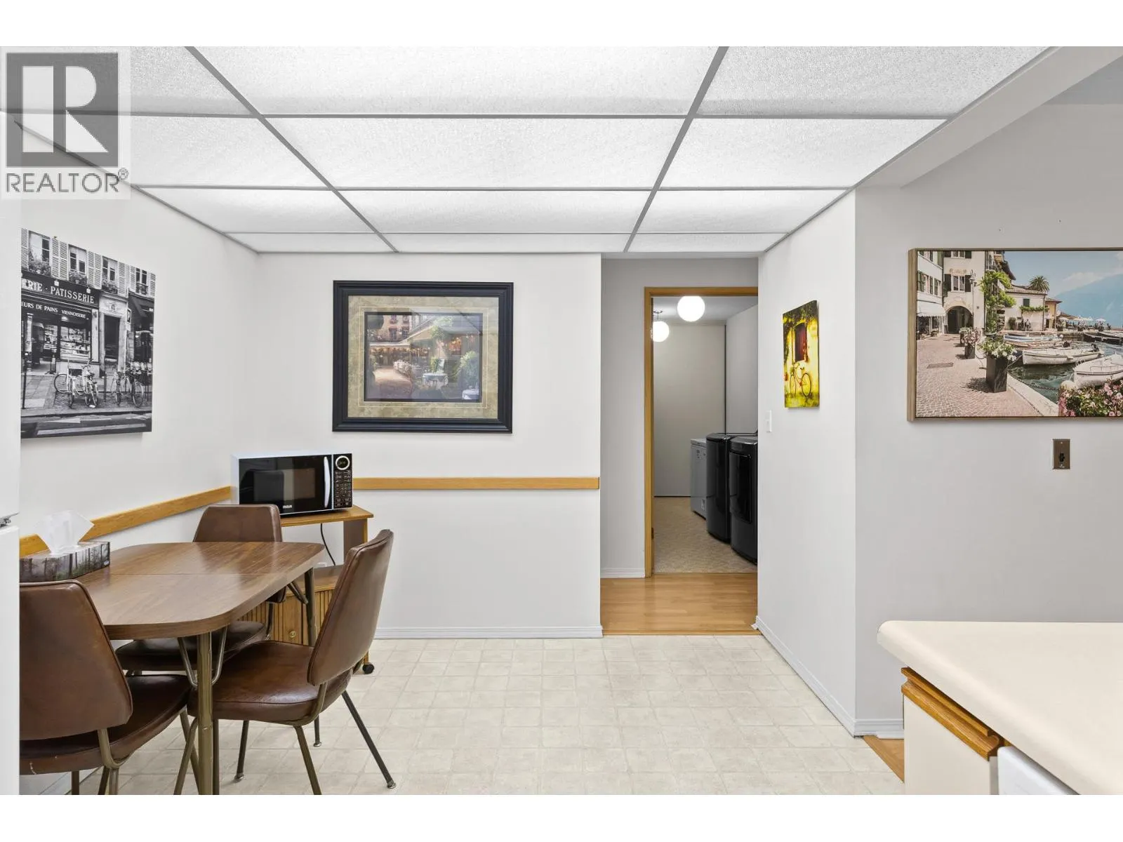 1045 Sutherland Avenue Unit# 214