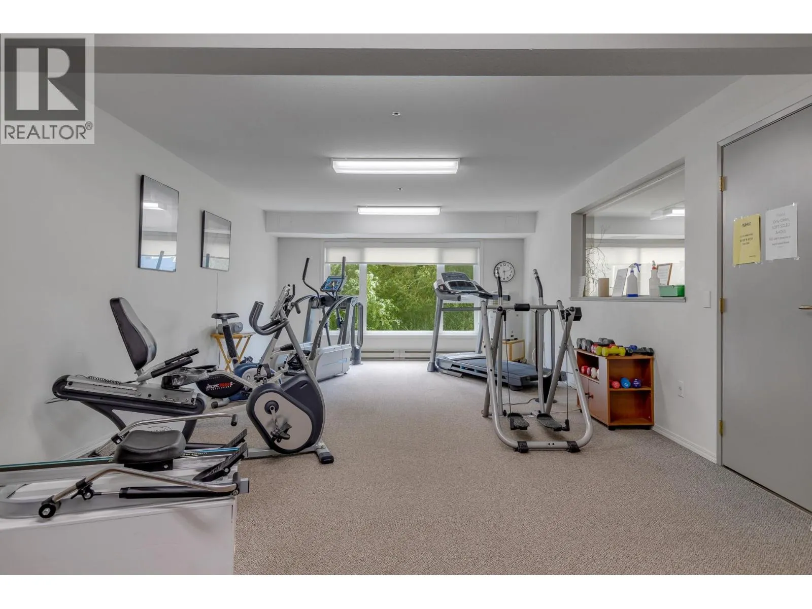 1045 Sutherland Avenue Unit# 214