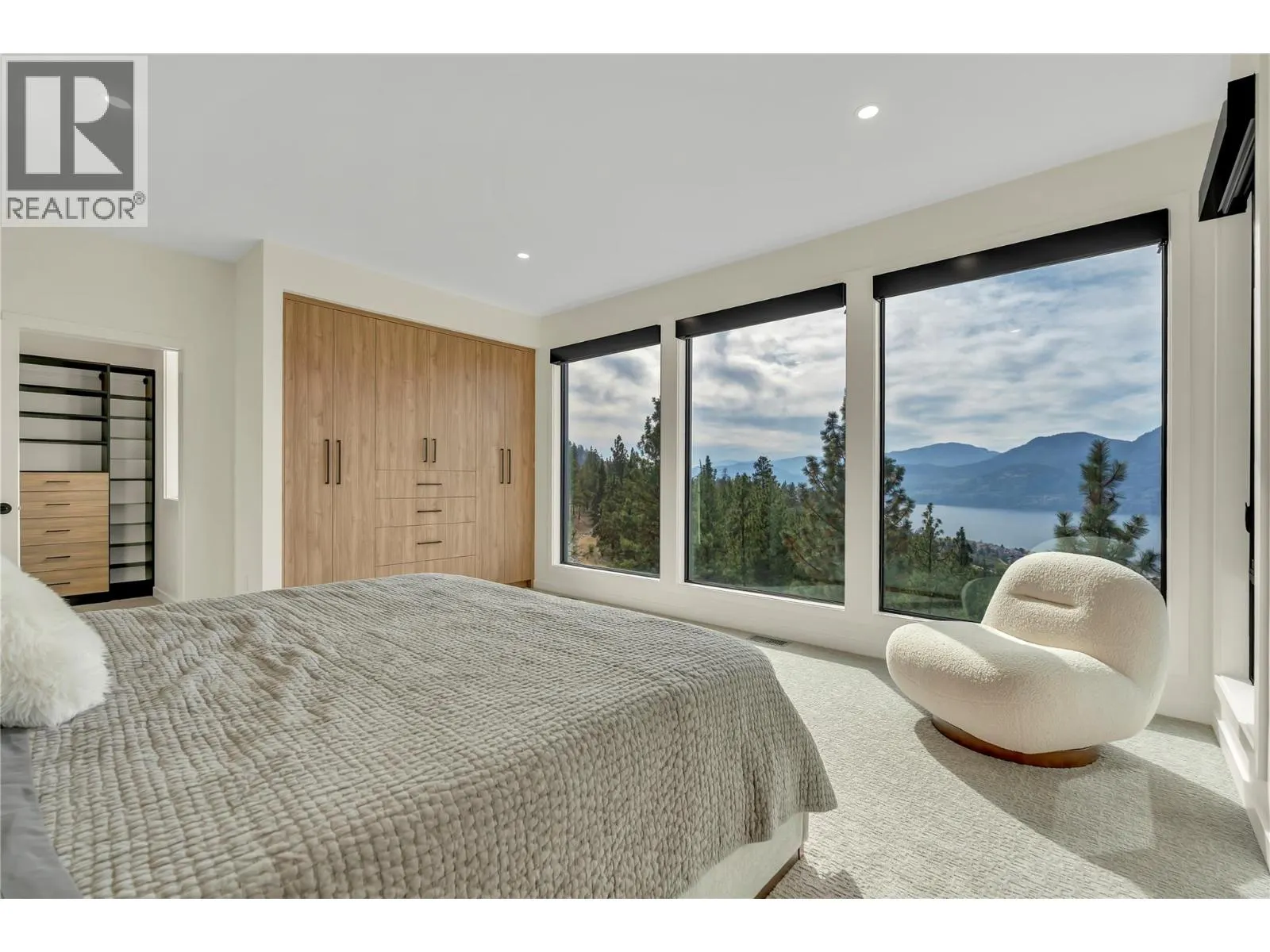 3331 Evergreen Drive Unit# 117