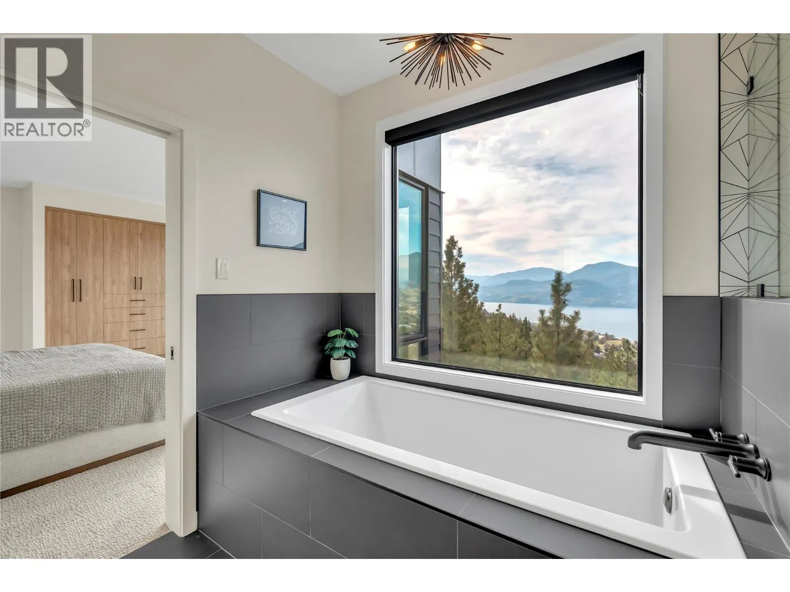 3331 Evergreen Drive Unit# 117