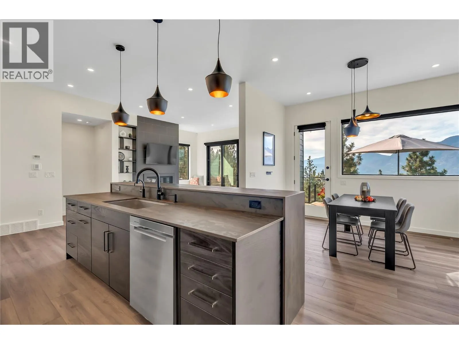 3331 Evergreen Drive Unit# 117