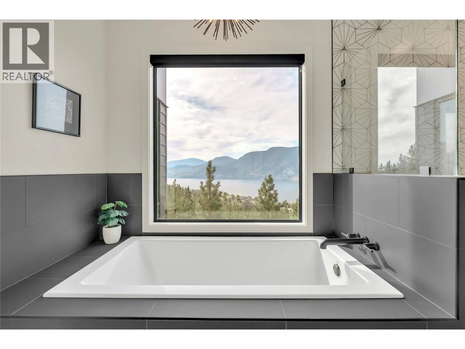 3331 Evergreen Drive Unit# 117