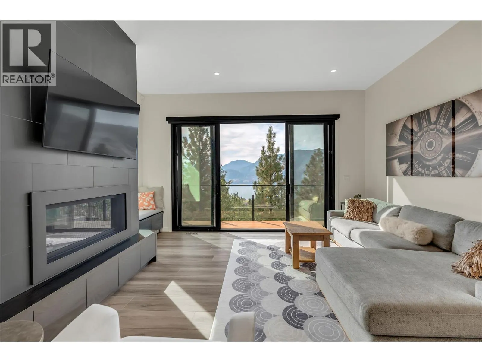 3331 Evergreen Drive Unit# 117