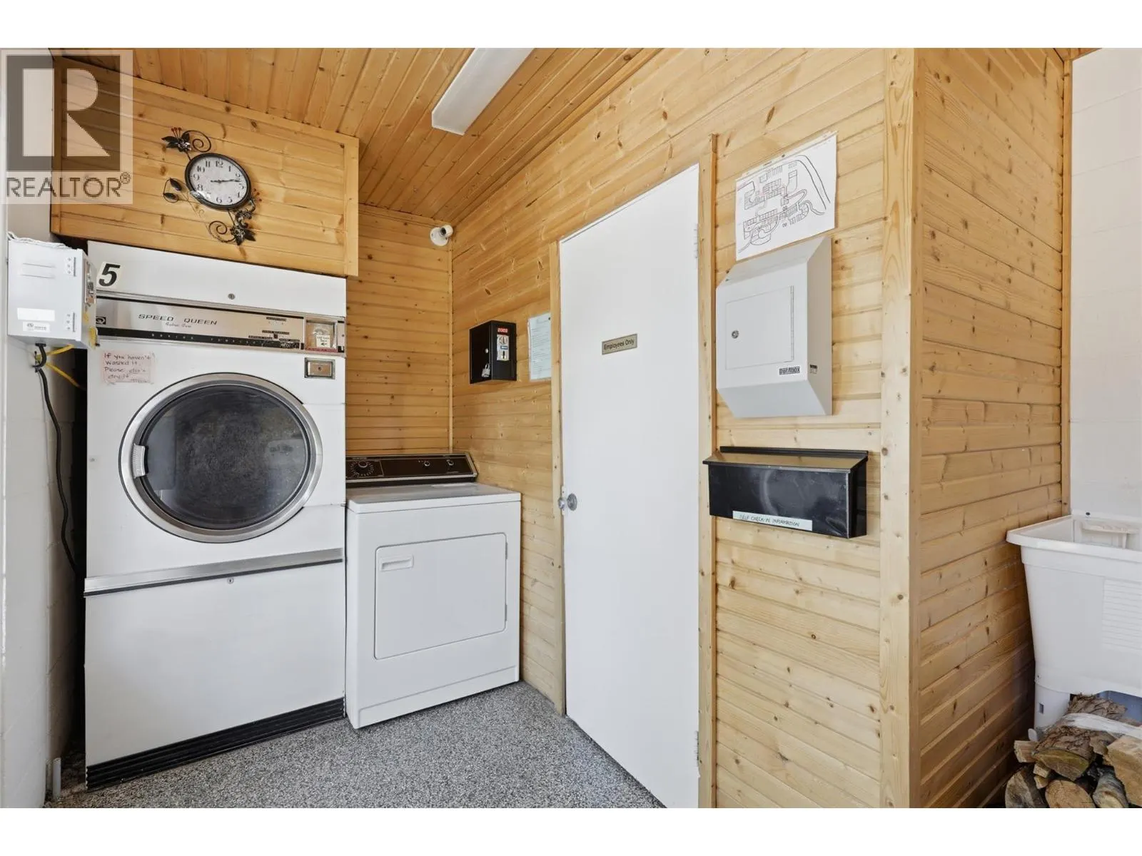 6670 Trans Canada Highway NE