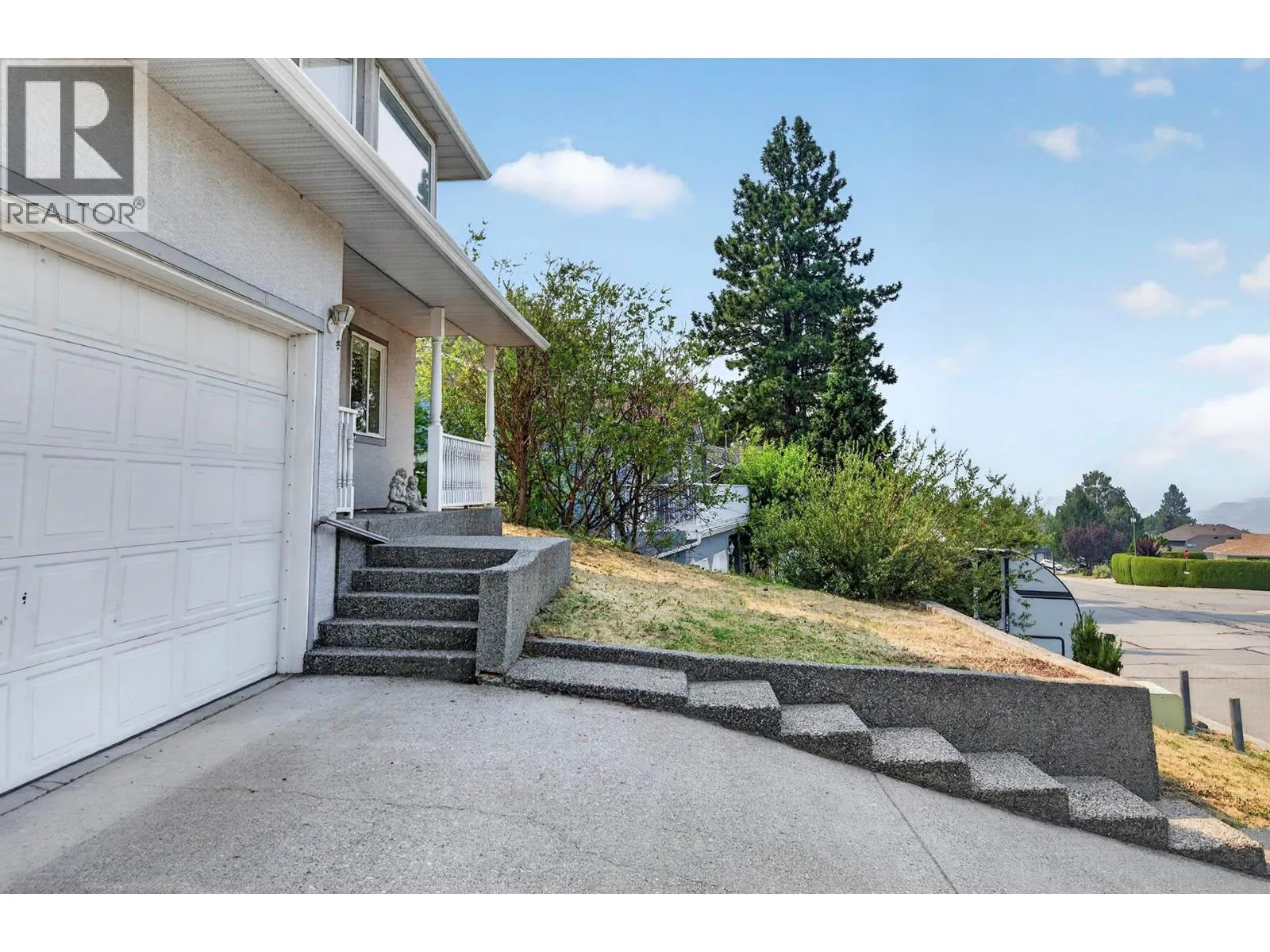 1725 Coldwater Drive