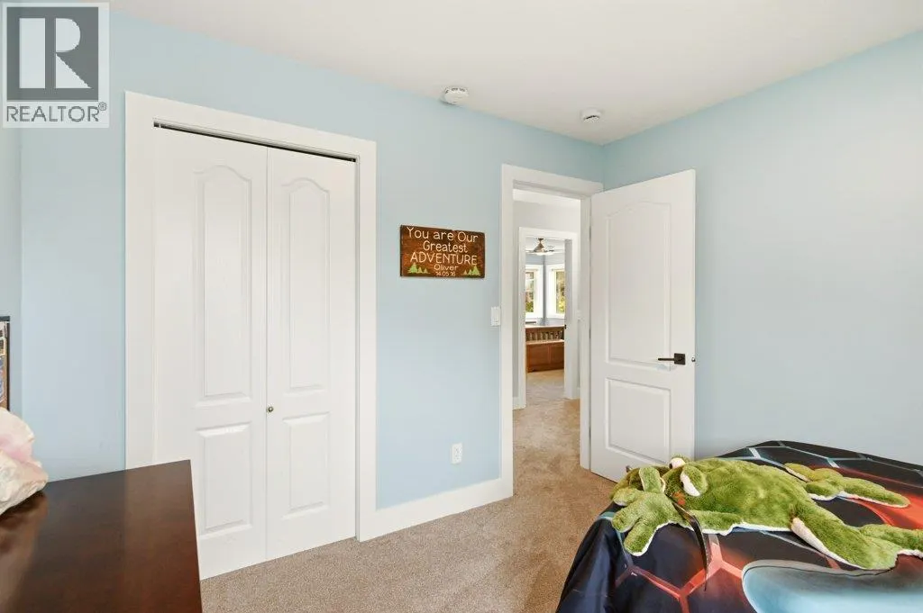 2097 Lillooet Crescent