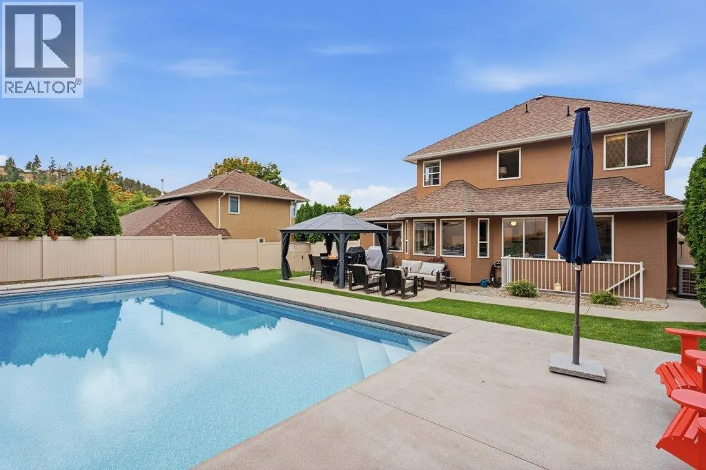 2097 Lillooet Crescent