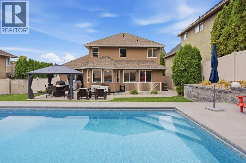 2097 Lillooet Crescent