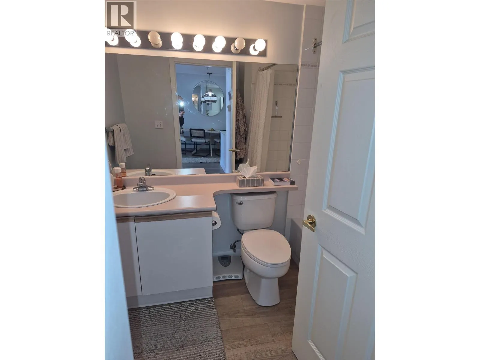 360 BATTLE Street Unit# 204