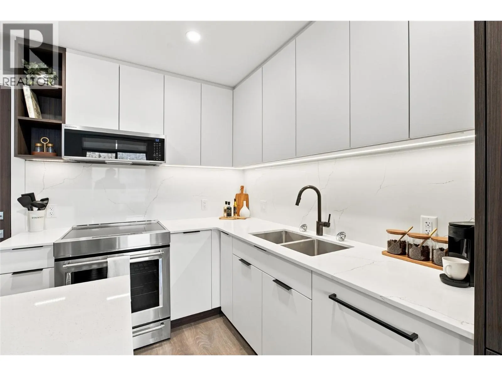 460 Nicola Street Unit# 1005
