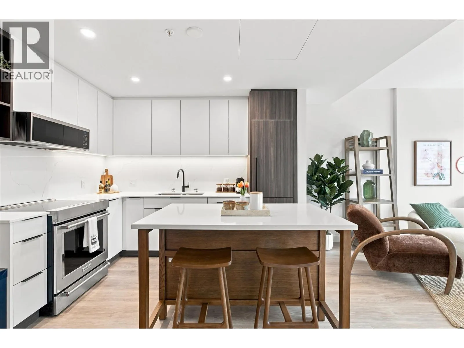 460 Nicola Street Unit# 1005