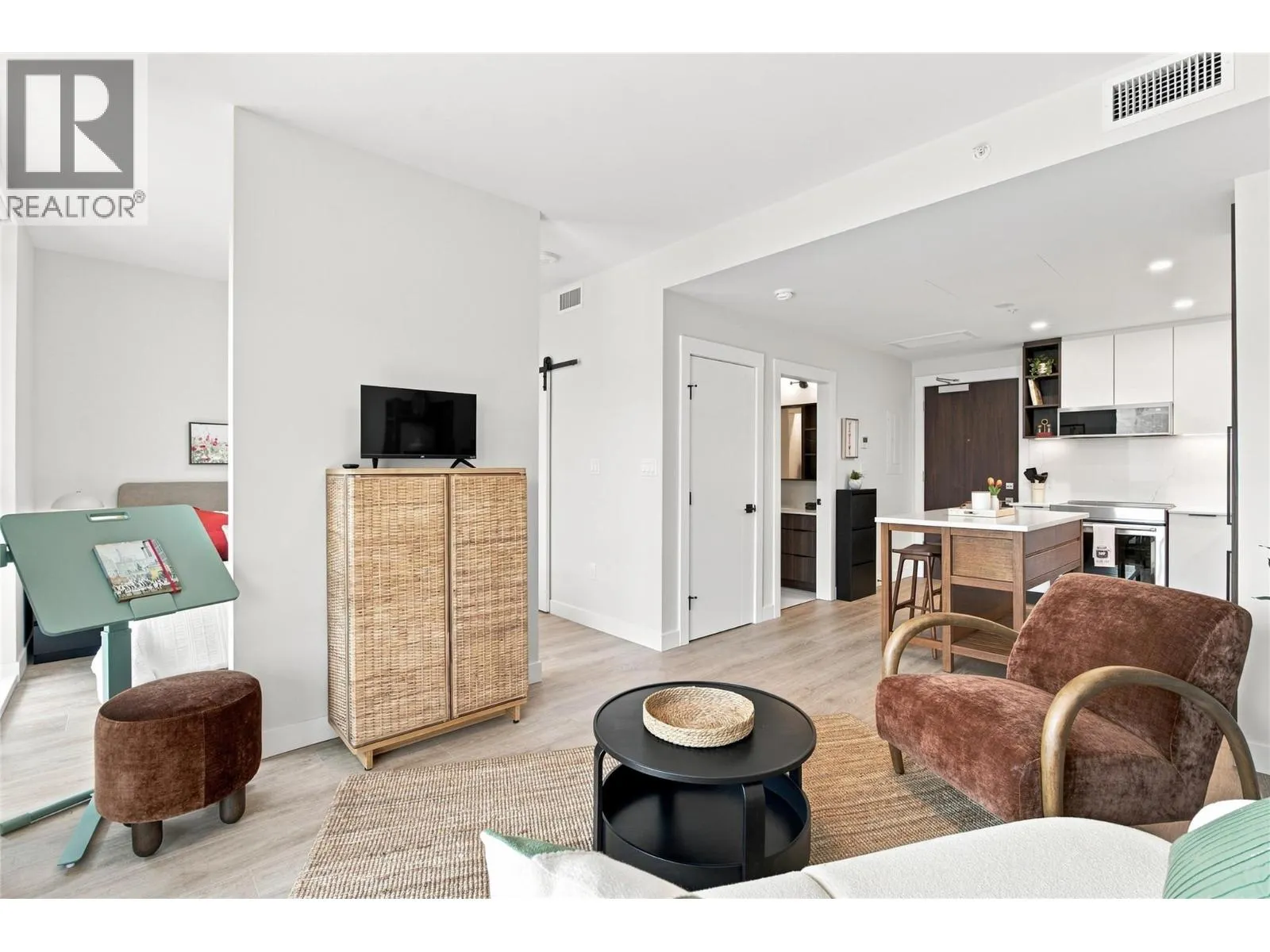 460 Nicola Street Unit# 1005