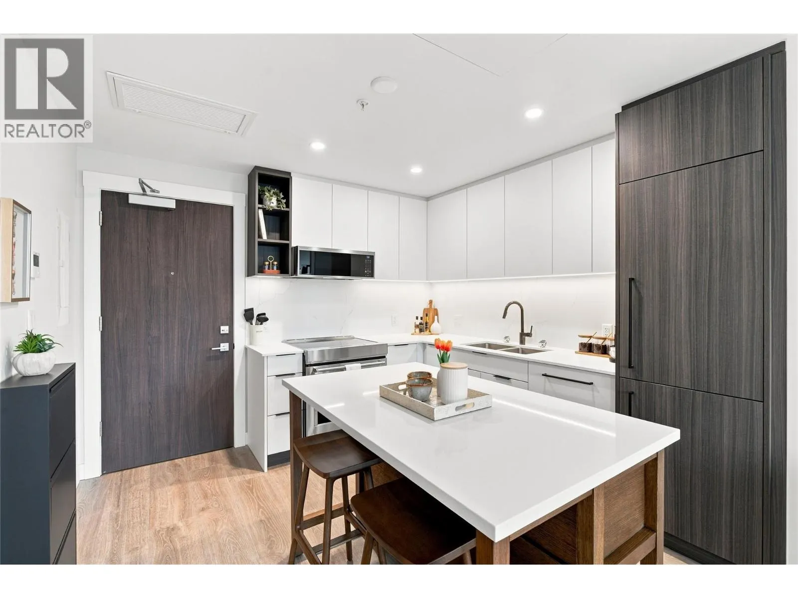 460 Nicola Street Unit# 1005