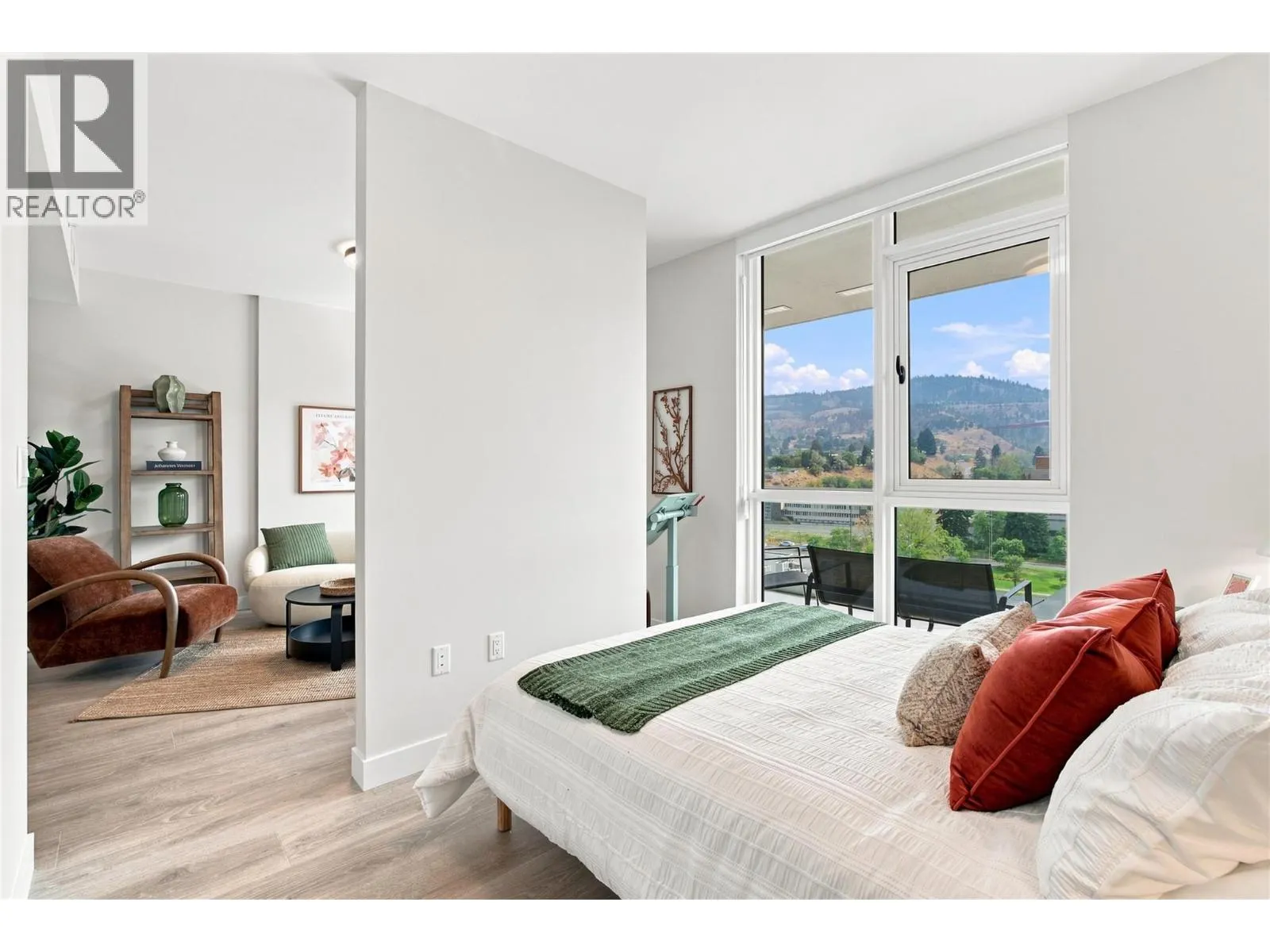 460 Nicola Street Unit# 1005