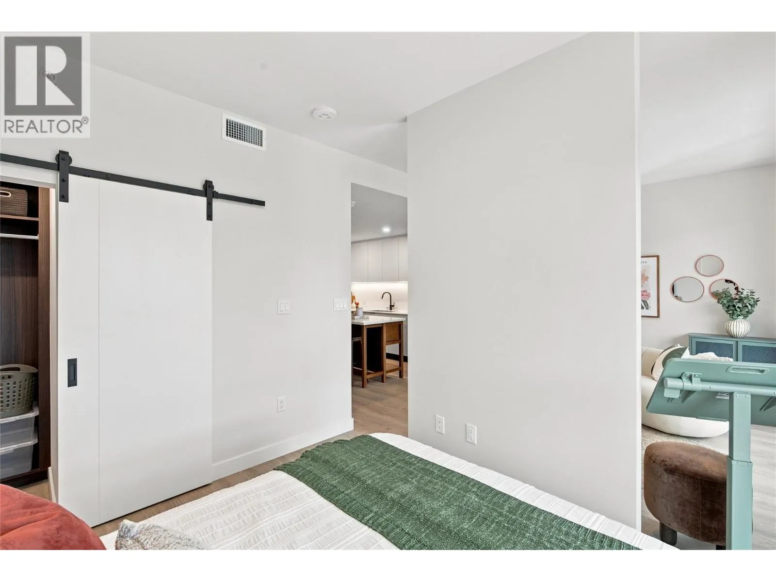460 Nicola Street Unit# 1005