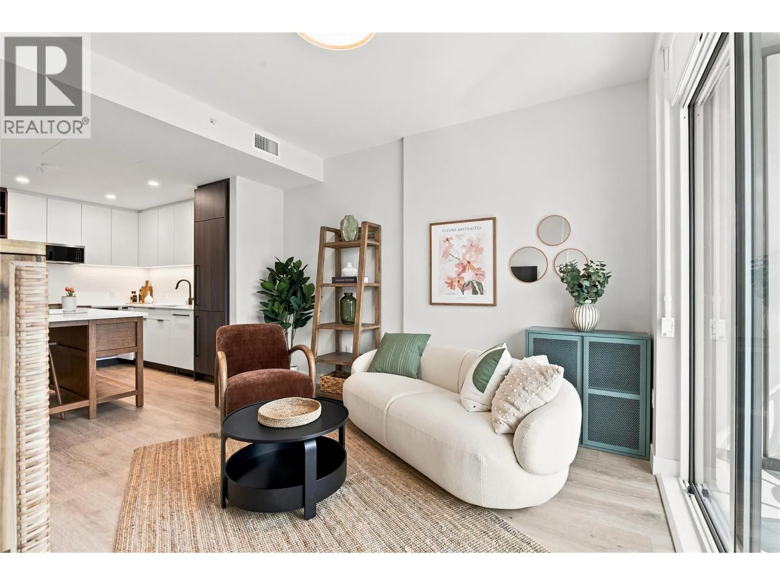 460 Nicola Street Unit# 1005