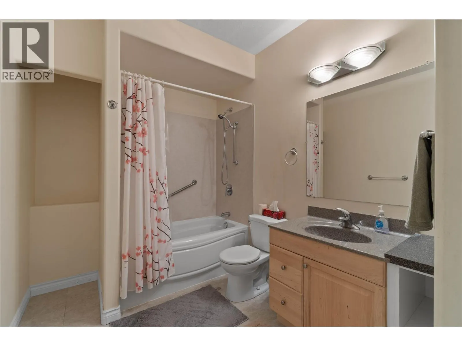 875 Sahali Terrace Unit# 509