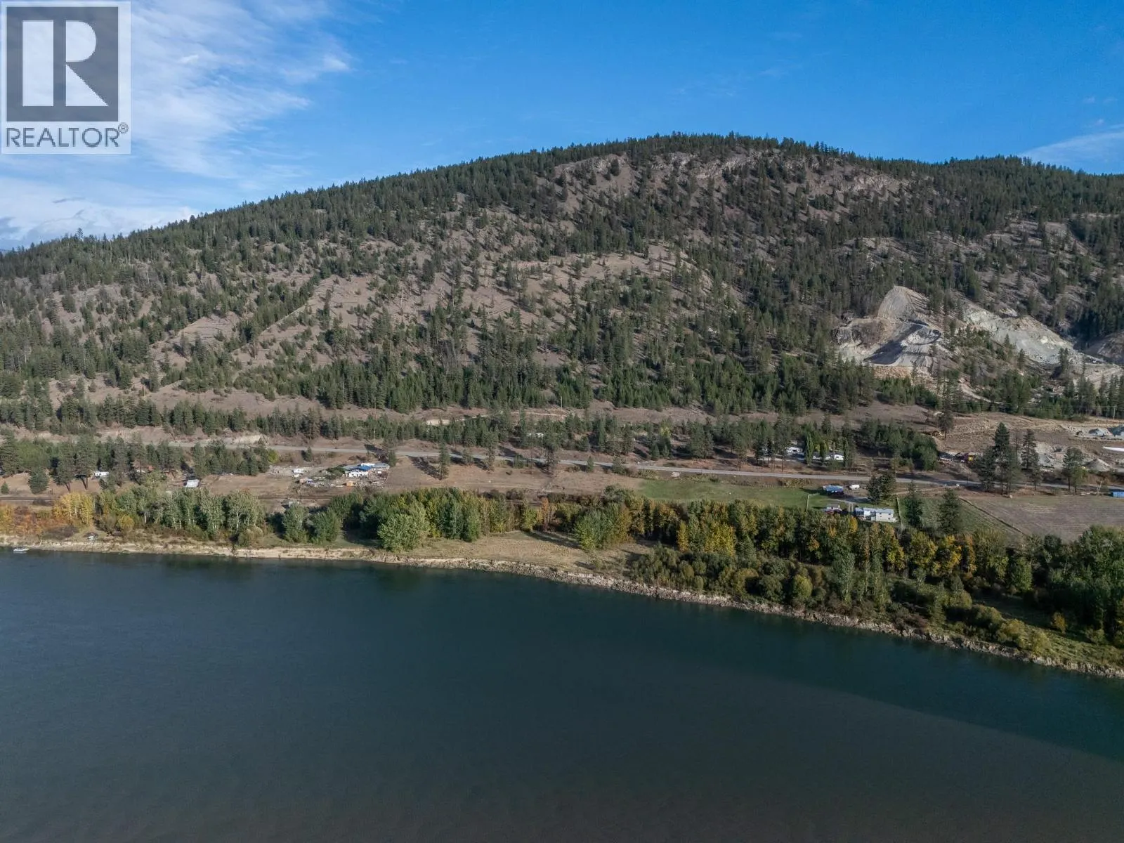 7941 Yellowhead Highway