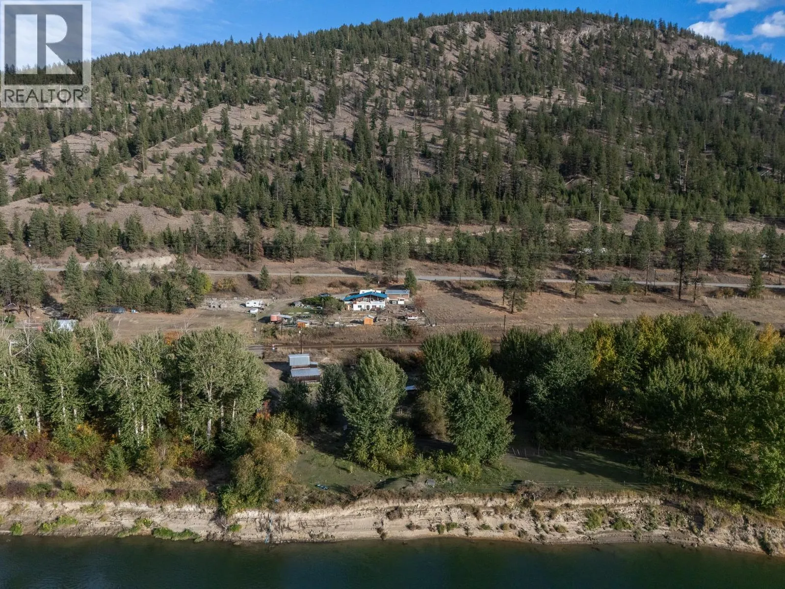 7941 Yellowhead Highway