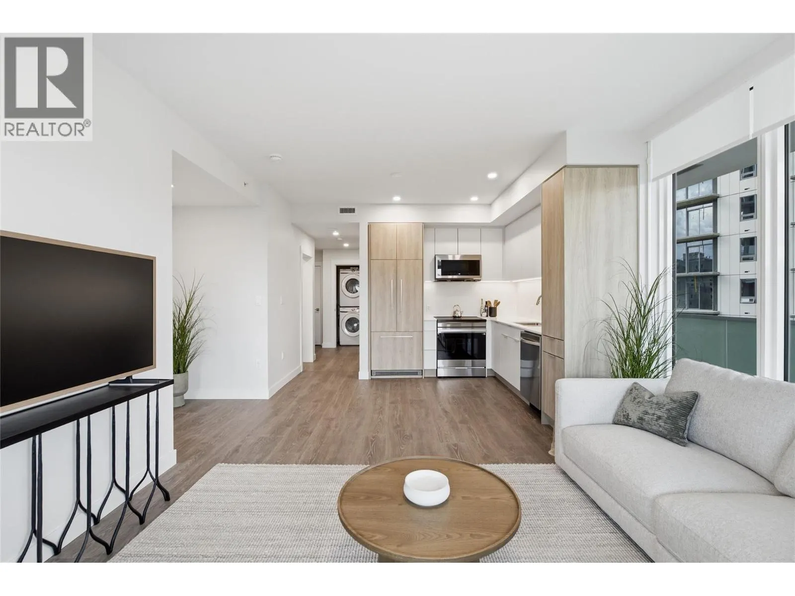 460 Nicola Street Unit# 508