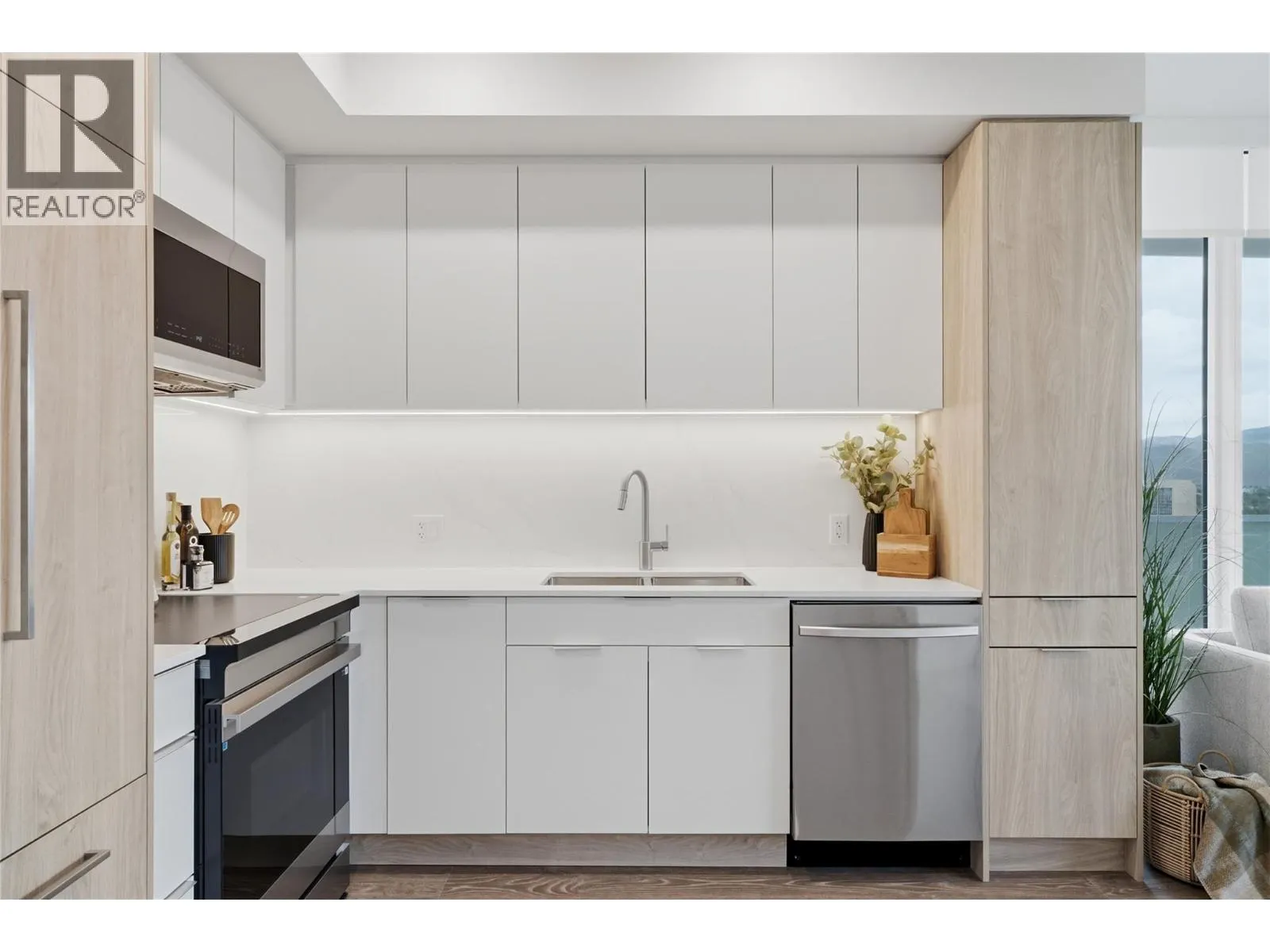 460 Nicola Street Unit# 508