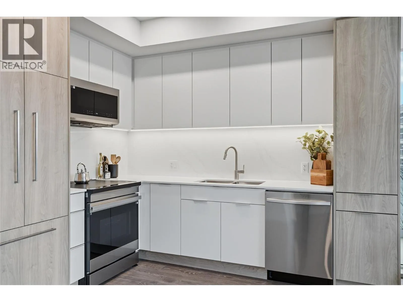 460 Nicola Street Unit# 508