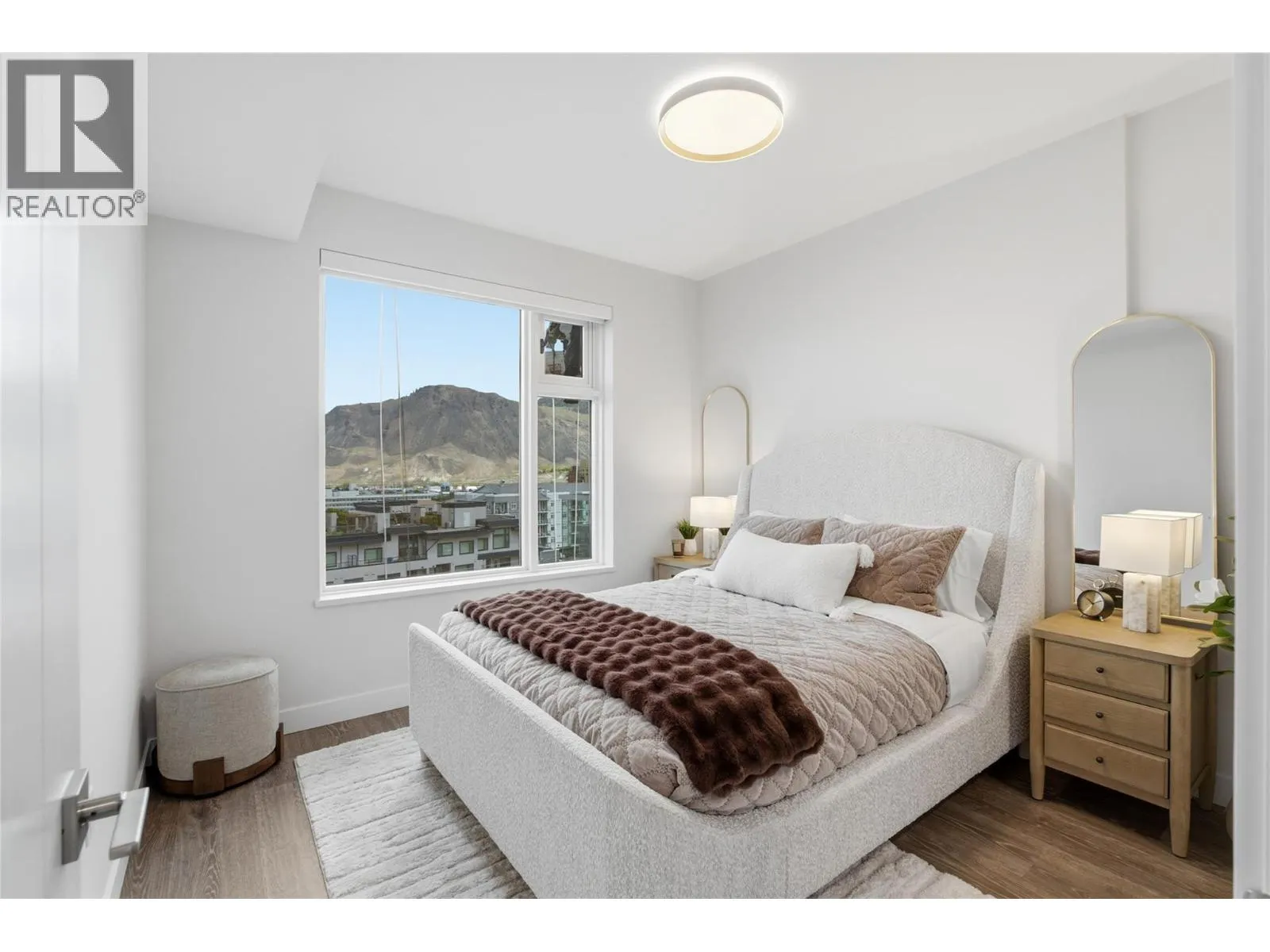 460 Nicola Street Unit# 1008