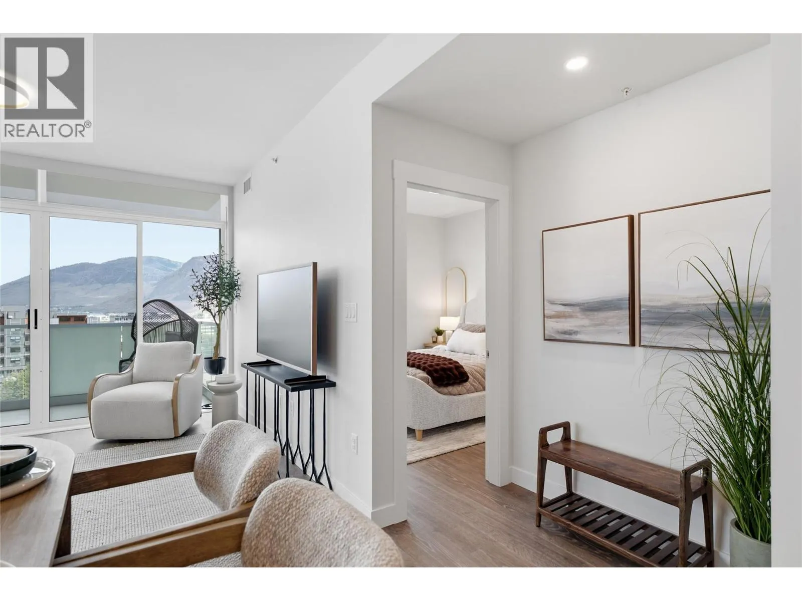 460 Nicola Street Unit# 1008