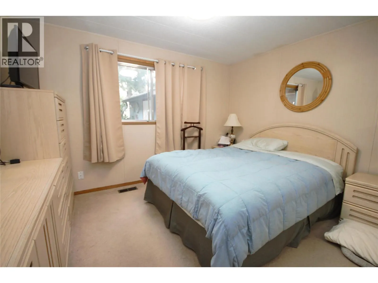 4505 MCLEAN CREEK Road Unit# B19